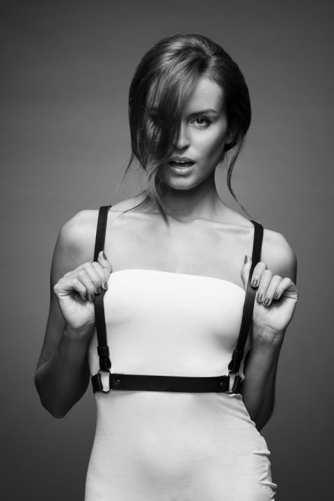 Uprząż Bijoux Indiscrets - MAZE X Harness Black