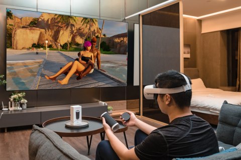 Lovense Calor – Inteligentny Masturbator z Funkcją Grzania i Czujnikiem Głębokości