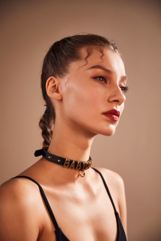 UPKO Your Name - czarny choker do personalizacji, 32-37,8 cm