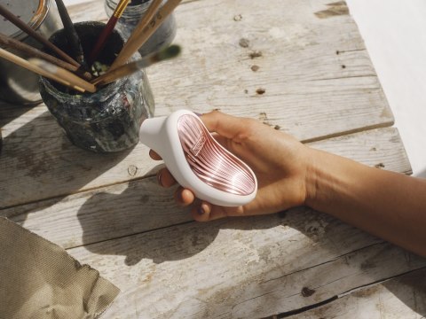 Stymulator łechtaczki sterowany aplikacją Sona 3 Violet Dusk LELO