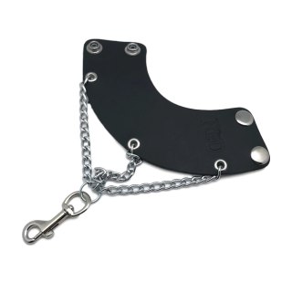 Red Leather Parachute Skorzany z Łańcuszkami i Hakiem Czarny Regulowany