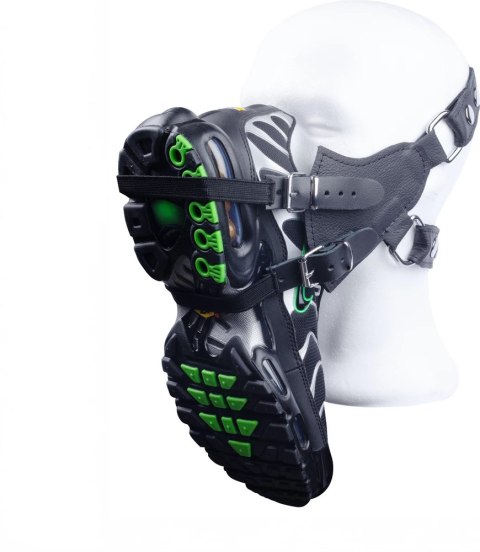 Red Leather Sniff My Sneaker Skorzana Maskownica Czarna - Regulowane Paski, Europejska Skora