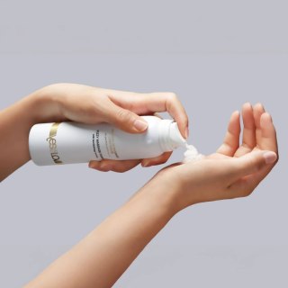 Pianka do masażu Fizzy Massage Foam With Bewitching Scent 150ml YESforLOV