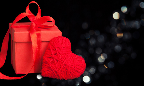 Najlepsze erotyczne prezenty na Walentynki dla niego | g-spot69.pl